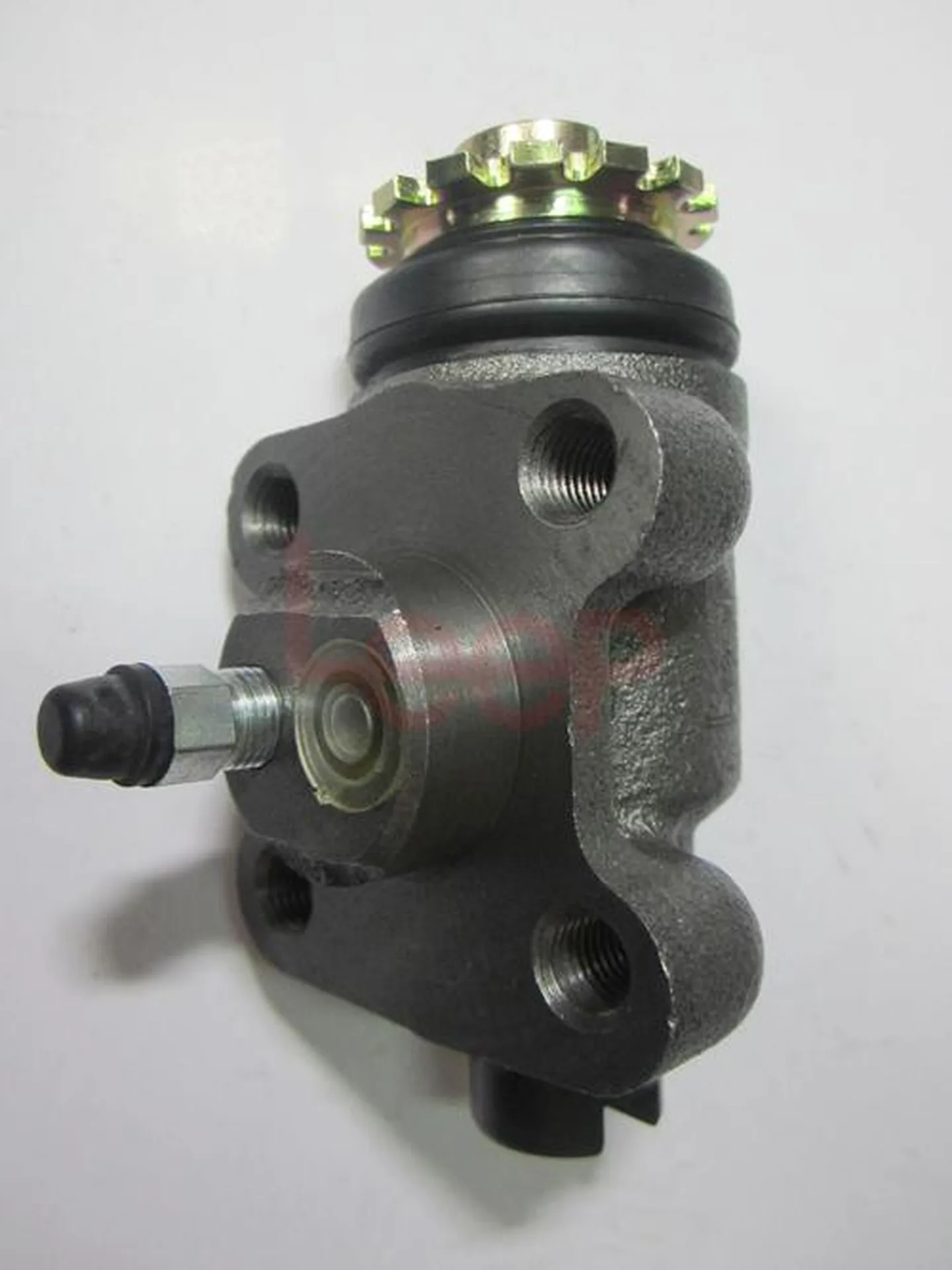 LH-MI11L HEO BÁNH TRƯỚC MITSUBISHI 1T9 BÊN TRÁI CÓ XẢ